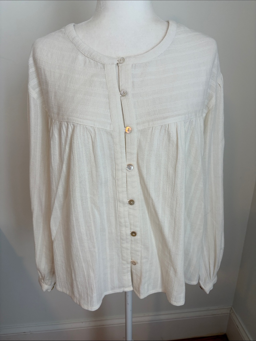 Faherty Lena Top Large Cream Button-Front Long Sleeve Blouse organic Cotton